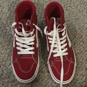 RED PLATFORM VANS